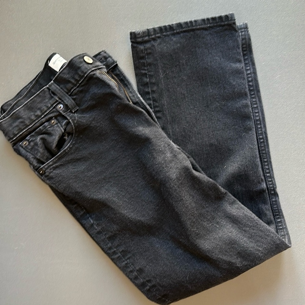 Abercrombie Ultra High Ride 90s Straight Jean